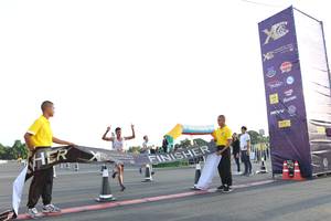 BIB: 
                            <button type="button" onclick="openModal(5172799)" class="btn btn-primary btn-sm float-right btn-popup" data-toggle="modal" data-target=".modal-high-quality">
                        <i class="fas fa-shopping-cart"></i> Add to Cart
                    </button>
                                            <button type="button" onclick="isThisMe(5172799, true)" class="btn btn-success btn-sm float-right btn-popup btn-isme hidden" data-toggle="tooltip" data-placement="bottom" title="นี่คือรูปของคุณใช่ไหม คลิกที่นี่เพื่อเอาเข้าอัลบั้ม">
                        <i class="fas fa-plus"></i> Add to album
                    </button>
                    <button type="button" onclick="isThisMe(5172799, false)" class="btn btn-warning btn-sm float-right btn-popup btn-isnotme hidden">
                        <i class="fas fa-ban"></i> Remove from album
                    </button>